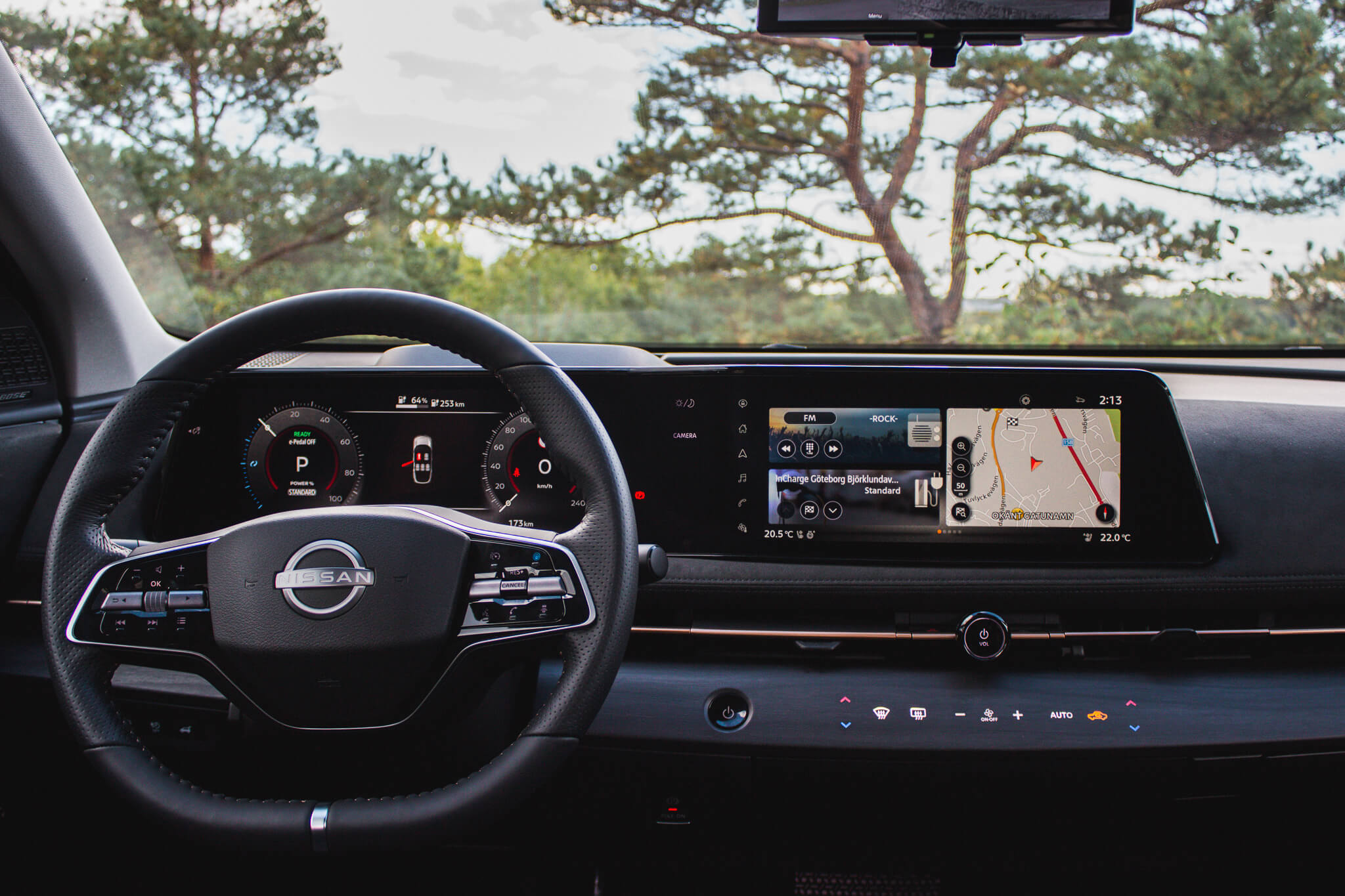 Nissan-Ariya-instrumentpanel