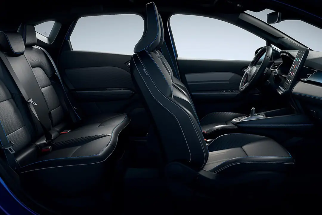 Renault-Captur-Techno-kupé