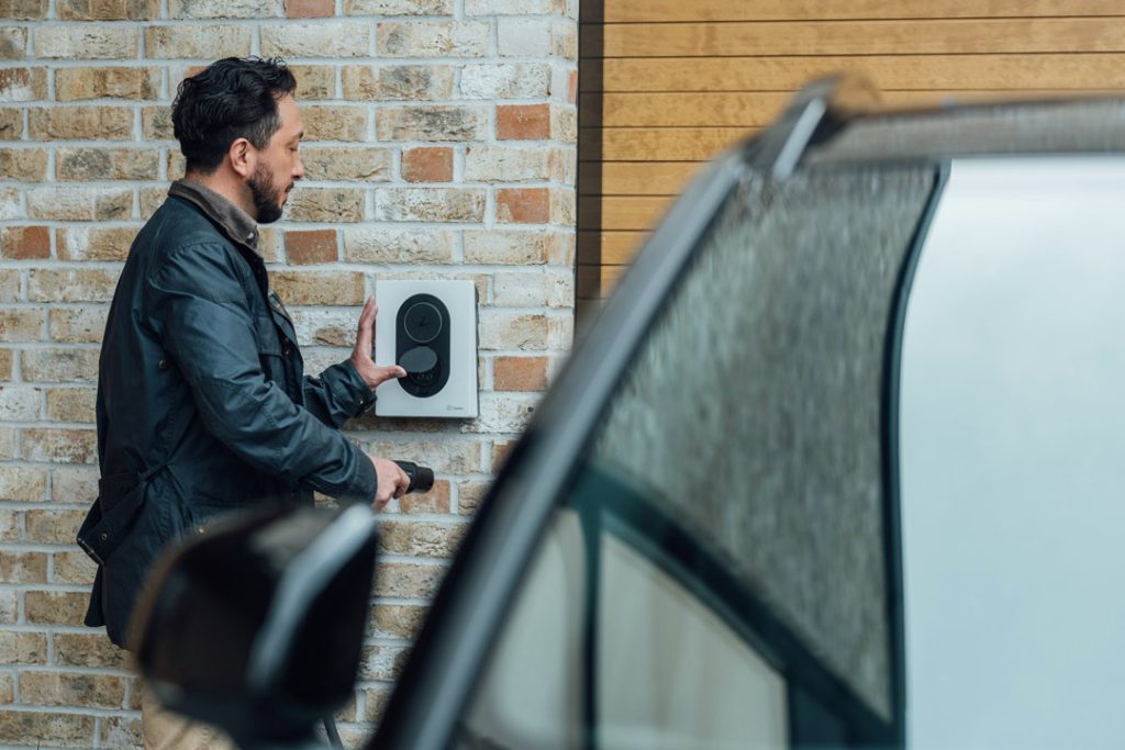 Elbilsvaruhuset-laddbox-vägg