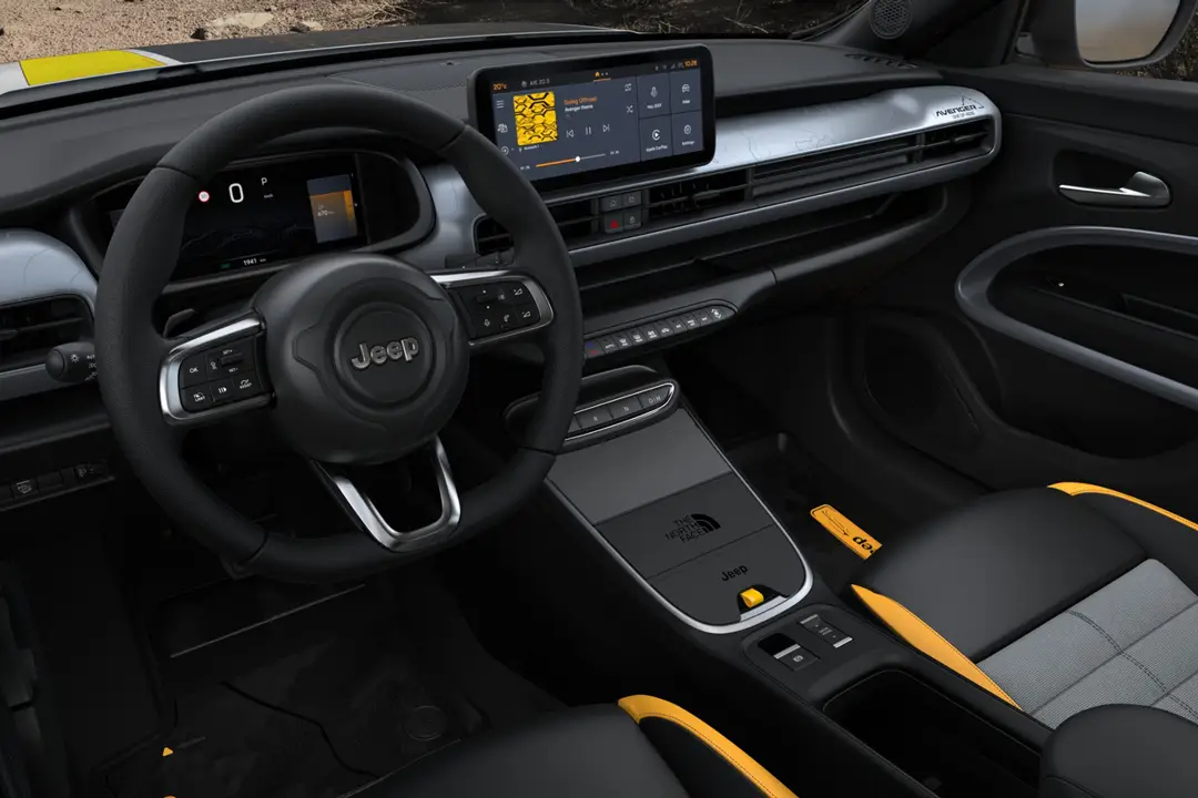 Jeep-Avenger-4xe-Panel